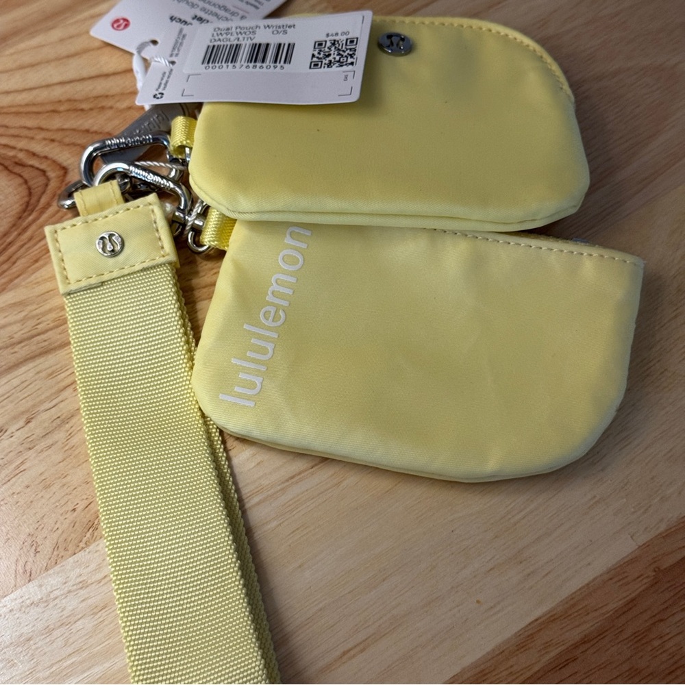 NWT Lululemon Dual Pouch Wristlet Daisy Yellow Light Ivory NWT